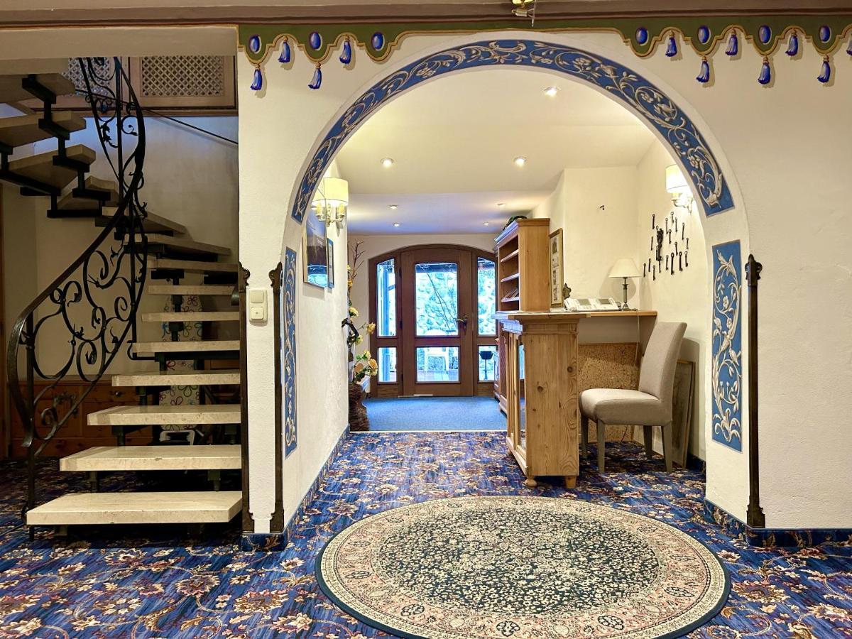 Hotel Bergland Грайнау Екстериор снимка
