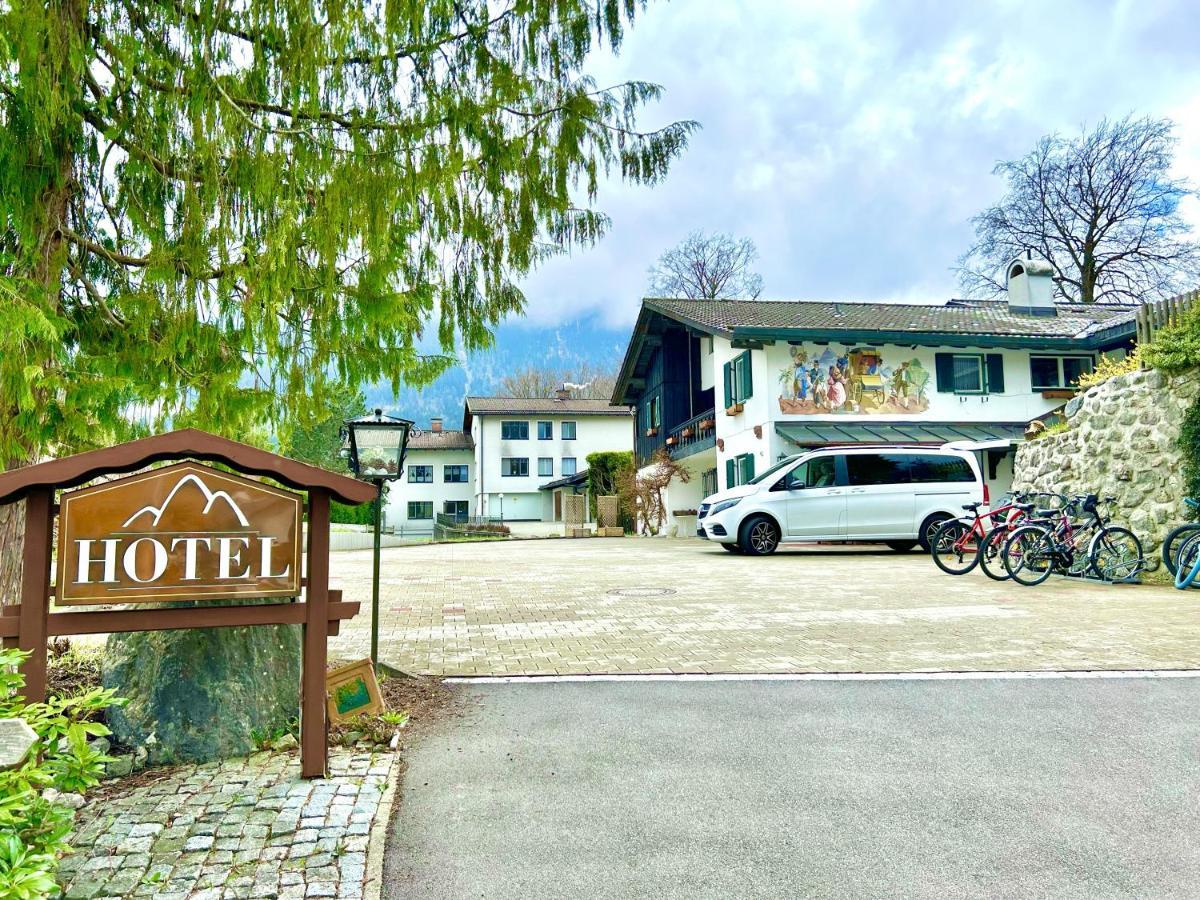 Hotel Bergland Грайнау Екстериор снимка