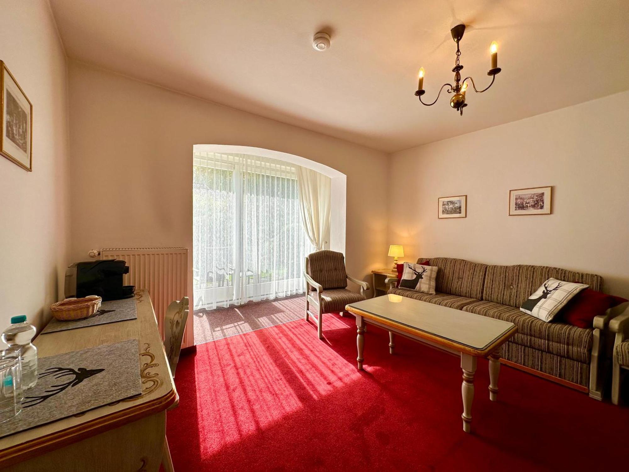Hotel Bergland Грайнау Екстериор снимка