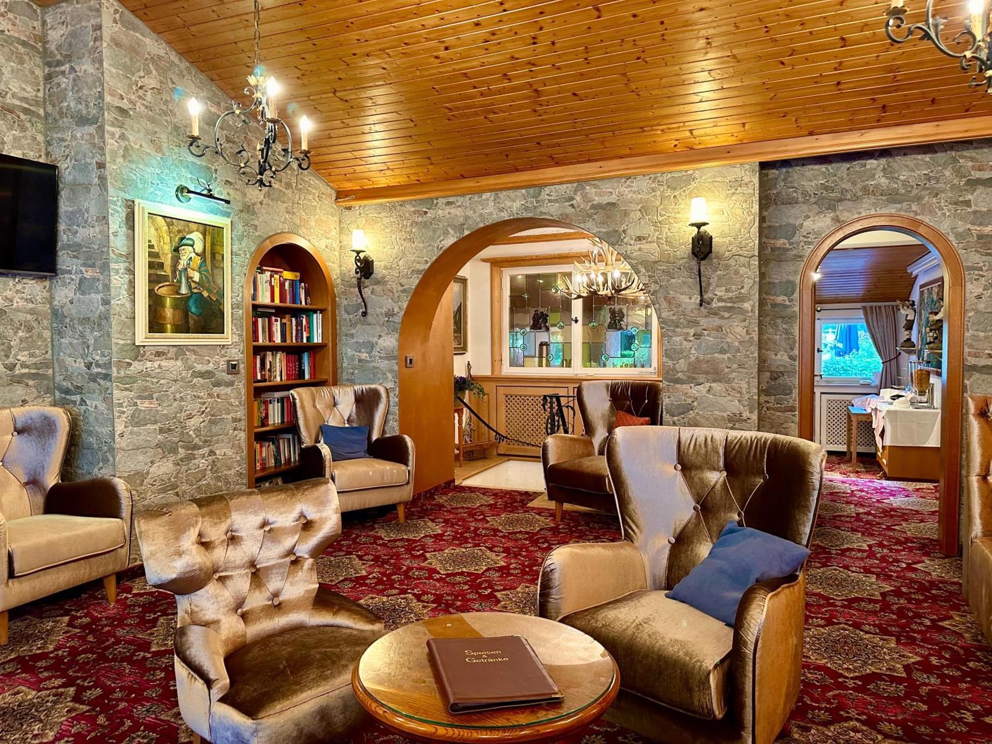Hotel Bergland Грайнау Екстериор снимка